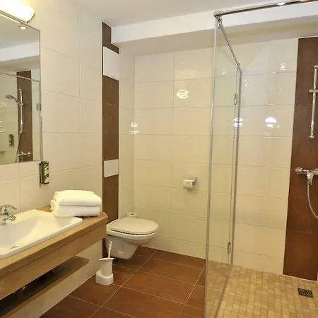Hotel Zur Barbara 4*