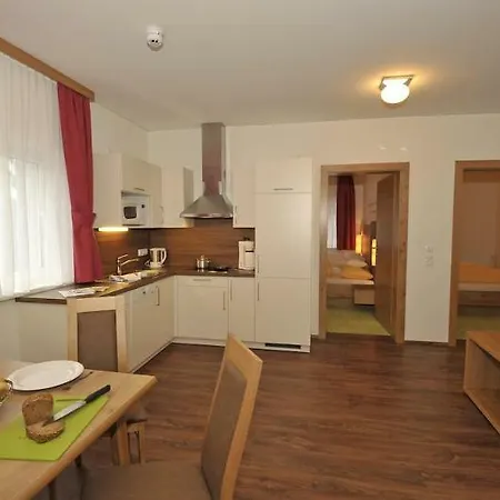 Zur Barbara Hotel 4*