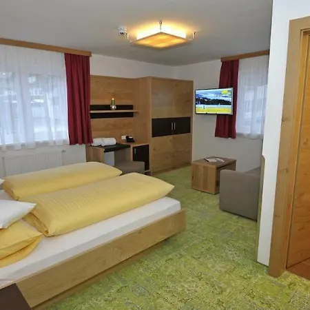 Hotel Zur Barbara 4*